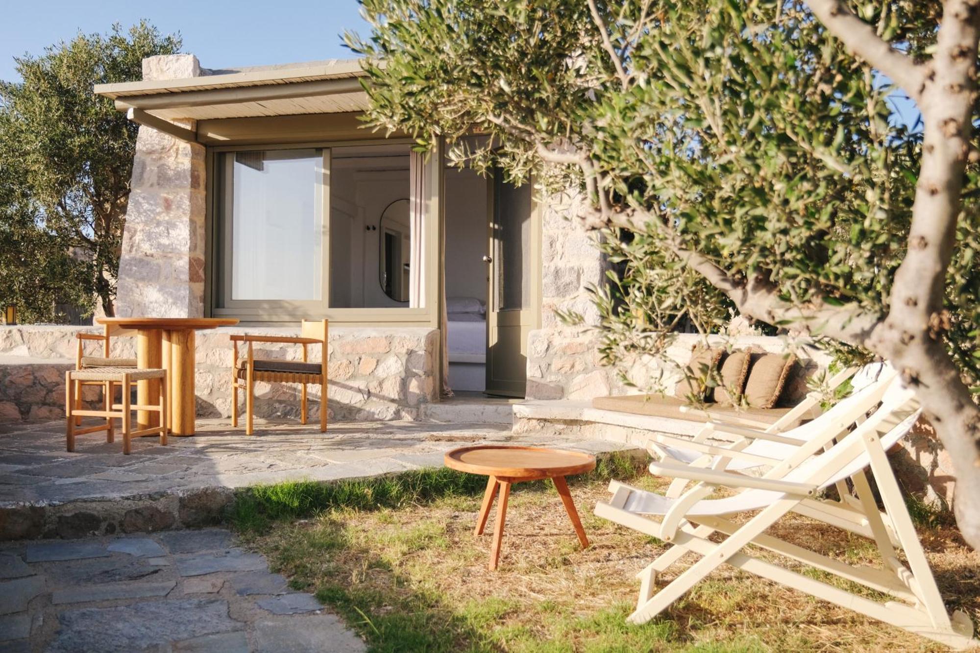 Iliana Olive Branch Apartamento Adamantas  Exterior foto